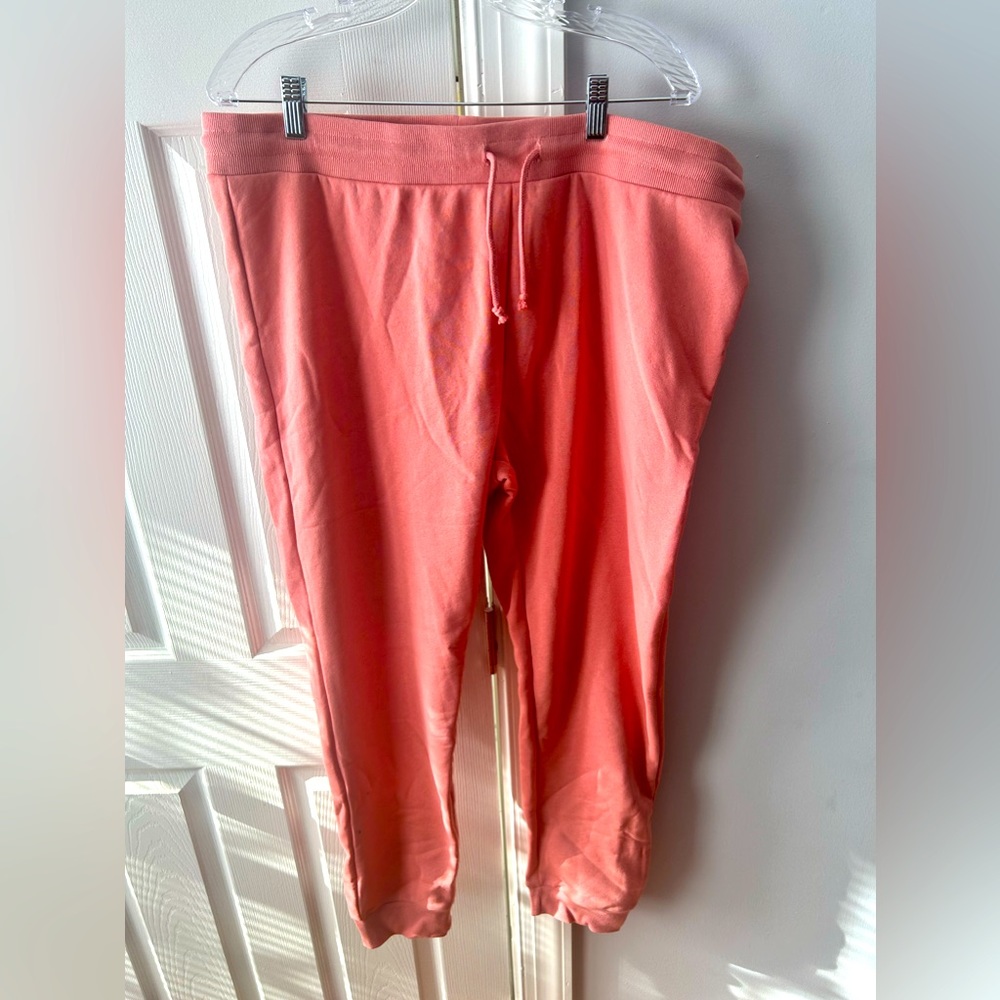 Women’s Sweat Pants